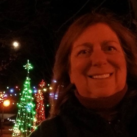 Meet your Posher, Luann - Picture 1 of 1